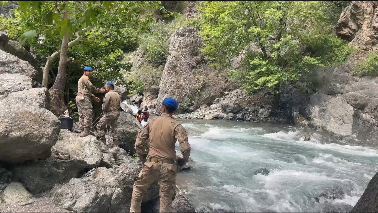 Dereye düşmüştü! Küçük çocuktan acı haber geldi