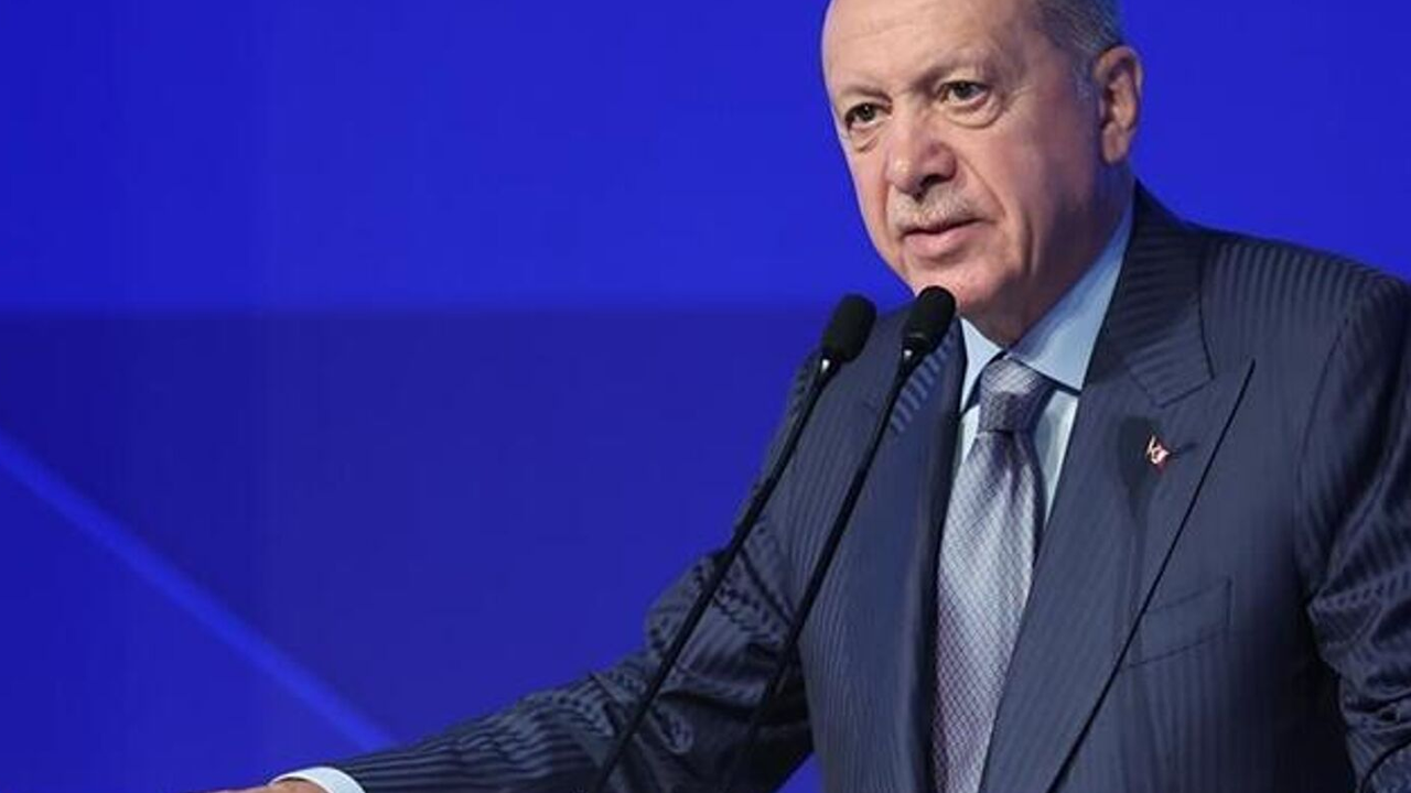İstanbul'un fethinin 573'üncü yılı! Cumhurbaşkanı Erdoğan: Fetih ruhu milletimizin Kızıl Elmasıdır