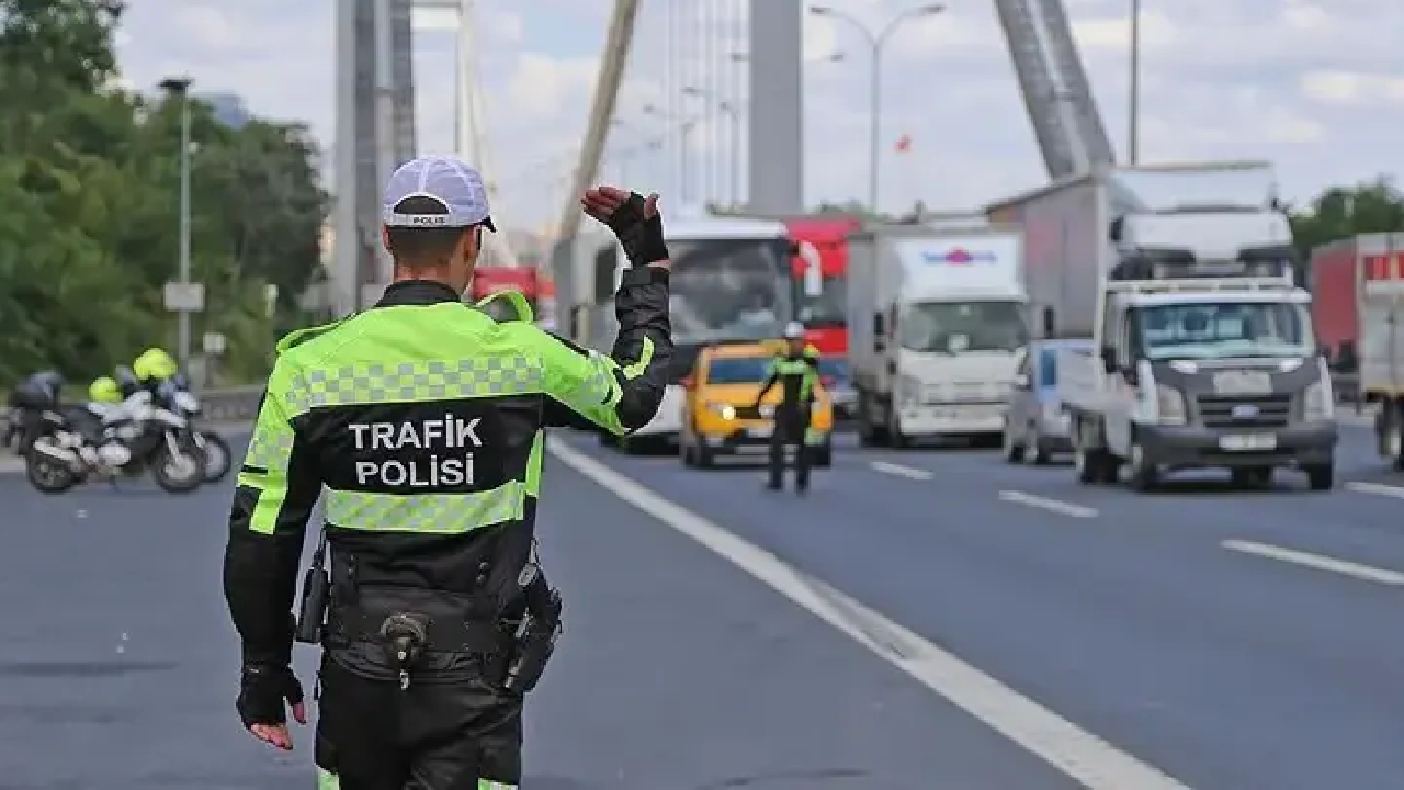 İstanbullular dikkat! Bazı yollar ulaşıma kapandı: İşte alternatif yollar...