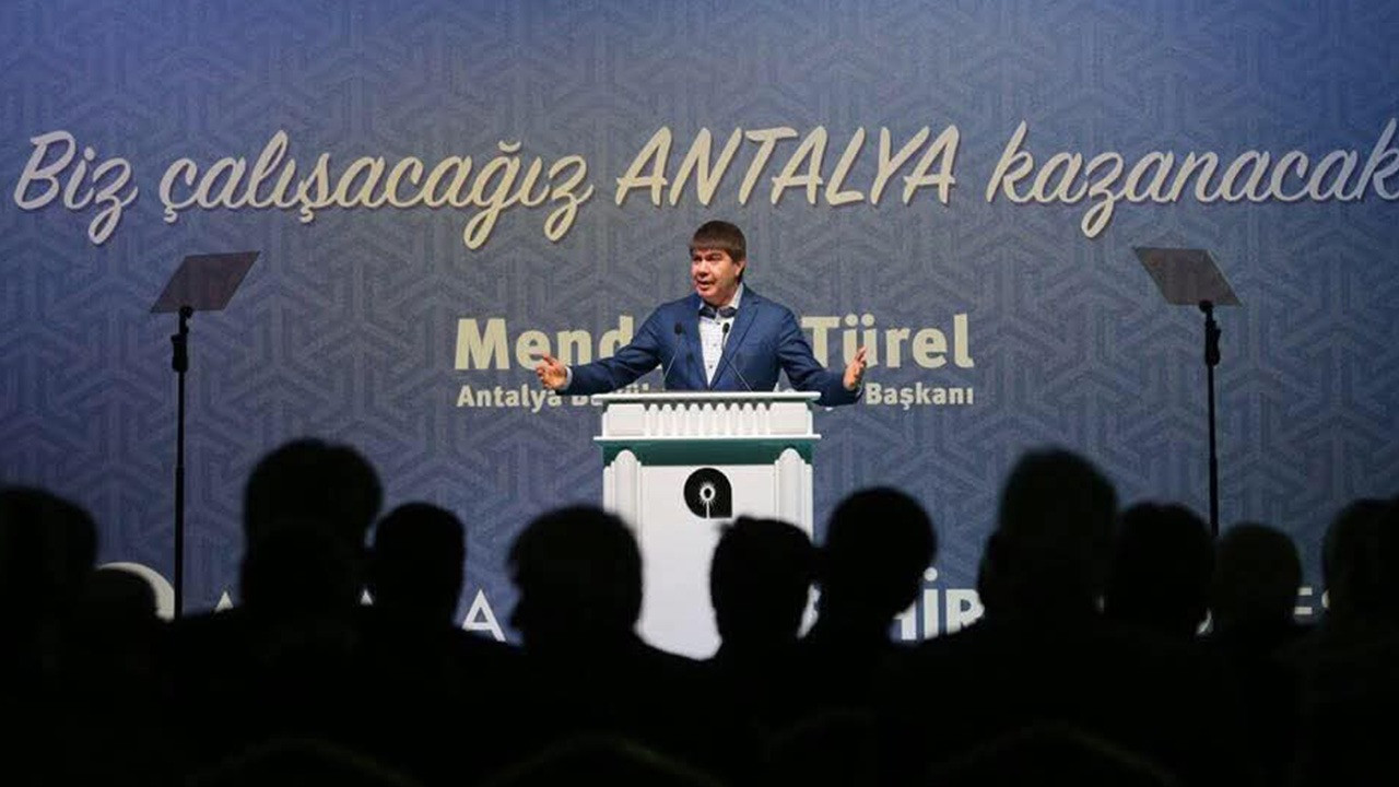 Menderes Türel'den dikkat çeken çıkış: Antalya'nın vizyonunu yeniden inşa edeceğiz
