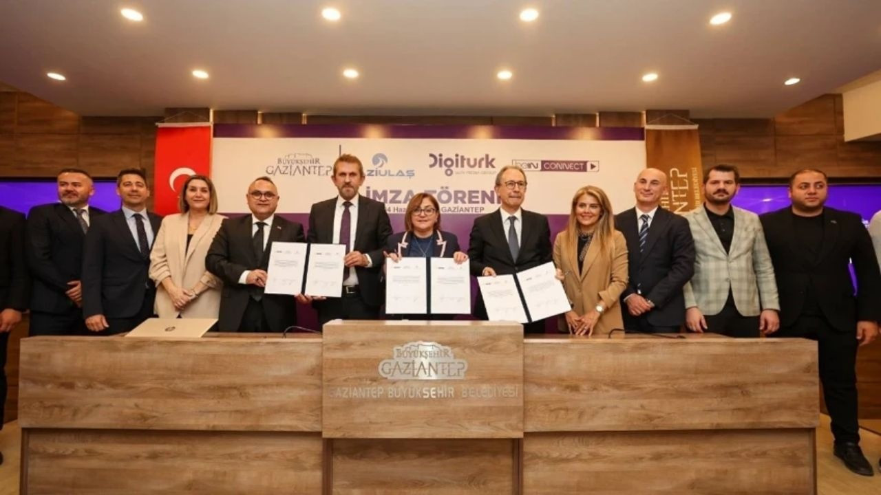 Gaziantep'te toplu taşımada dijital dönüşüm: Otobüs ve tramvaylarda ücretsiz içerik dönemi