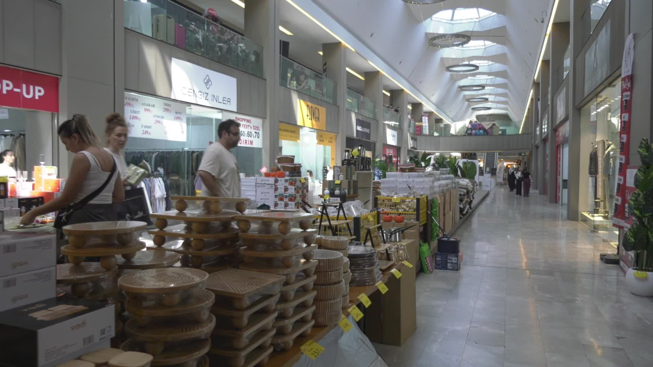 İstanbul'un ilk AVM'sinde dev outlet festivali