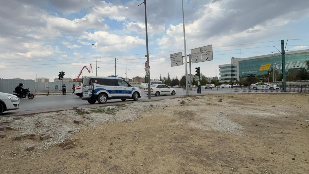 Kıskançlık tartışması kanlı bitti! 16 yaşındaki kız, arkadaşını falçatayla yaraladı