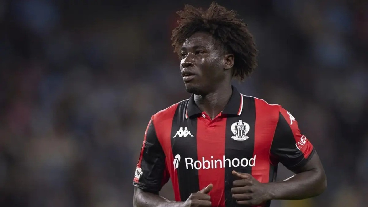 Fenerbahçe’nin yeni transferi Oppong İstanbul’a geliyor