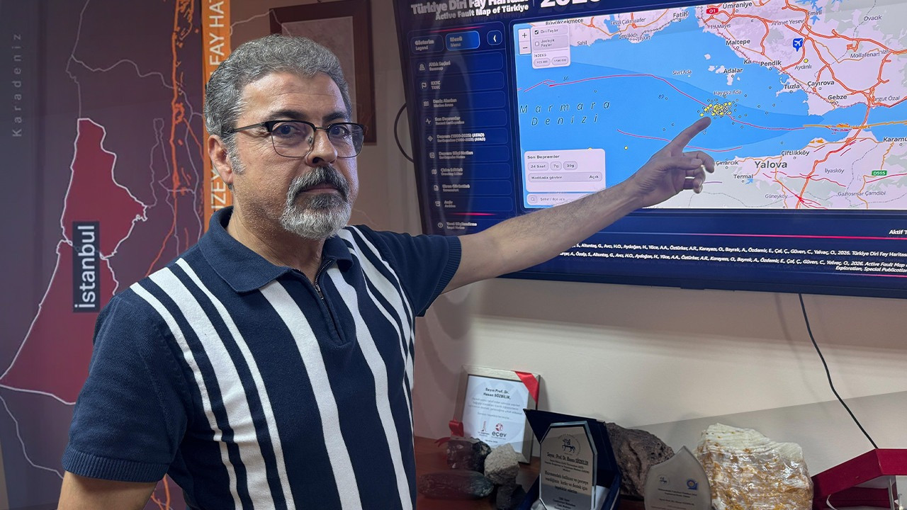 Sıla Türkoğlu ve Ata Ayyıldız’dan mutluluk pozları: Evlilik yolunda ilk adımı attılar