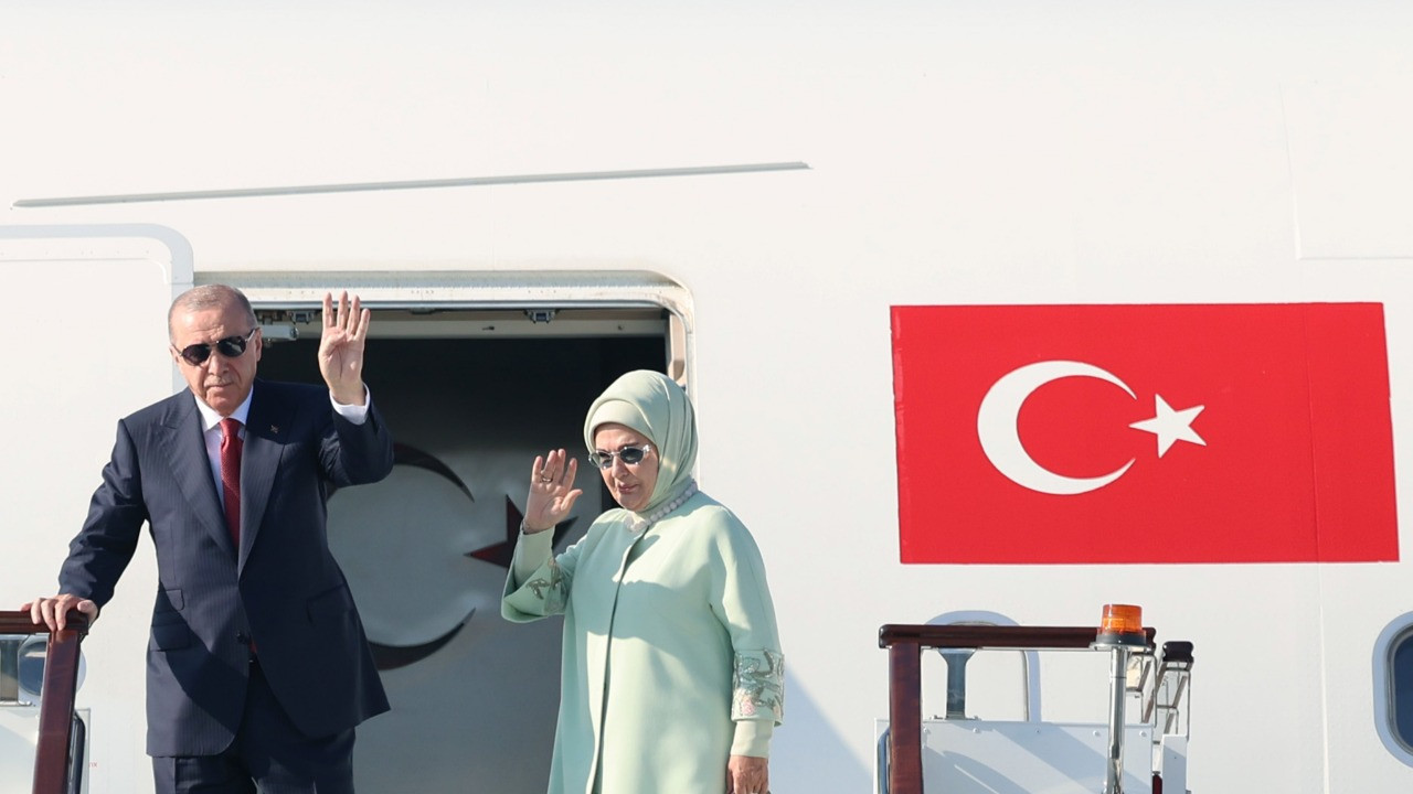 Cumhurbaşkanı Erdoğan, Kırgızistan'a gitti