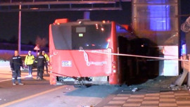 Ankara'da EGO otobüsü üst geçide çarptı! Çok sayıda yaralı var