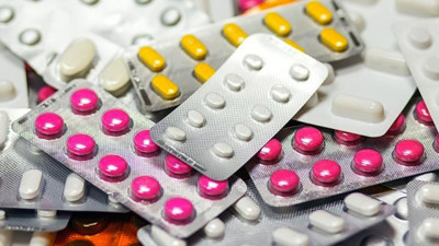 Kanser hastalarını sevindirecek karar.  Mahkeme, SGK i&ccedil;in kararını verdi ve 'atezolizumab' ilacının &ouml;denmesini istedi. Kanser hastalarının ila&ccedil;larıyla ilgili mahkemeden emsal karar &ccedil;ıktı