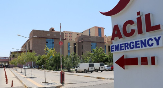 Diyarbakır'da facia! Okul bahçesine yıldırım düştü: Ölen ve yaralanan var