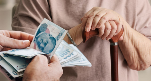 Zam hesaplamaları değişti! Memur ve emekli maaşında yeni tahminler belli oldu