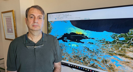 Marmara depremiyle ilgili dikkat çeken çıkış! Batıdan doğuya doğru ilerliyor: "7.5'e göre hazırlanın"