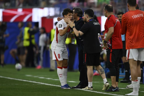 Arda Güler tarih yazdı! Emre Belözoğlu detayı dikkat çekti
