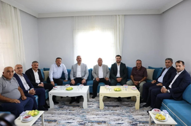 MHP Gaziantep’te Mehmet Sait Kılıç mazbatasını aldı - Resim : 2