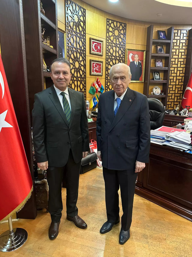 Bahçeli’den Özgür Özel’e sert sözler: “Ne Anıtkabir’in bekçisi ne de gençliğin lideri olabilir” - Resim : 2
