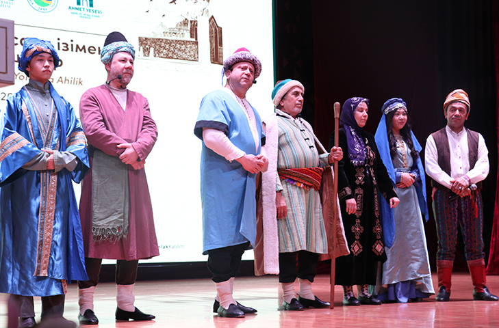 AK Parti Genel Başkan Yardımcısı Zorlu'dan çağrı! Ahilik ruhuna Türkistan’da güçlü vurgu - Resim : 2