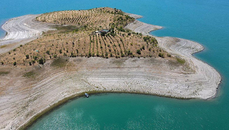 Ziya Abay, namıdiğer Tuncelili Robinson Crusoe