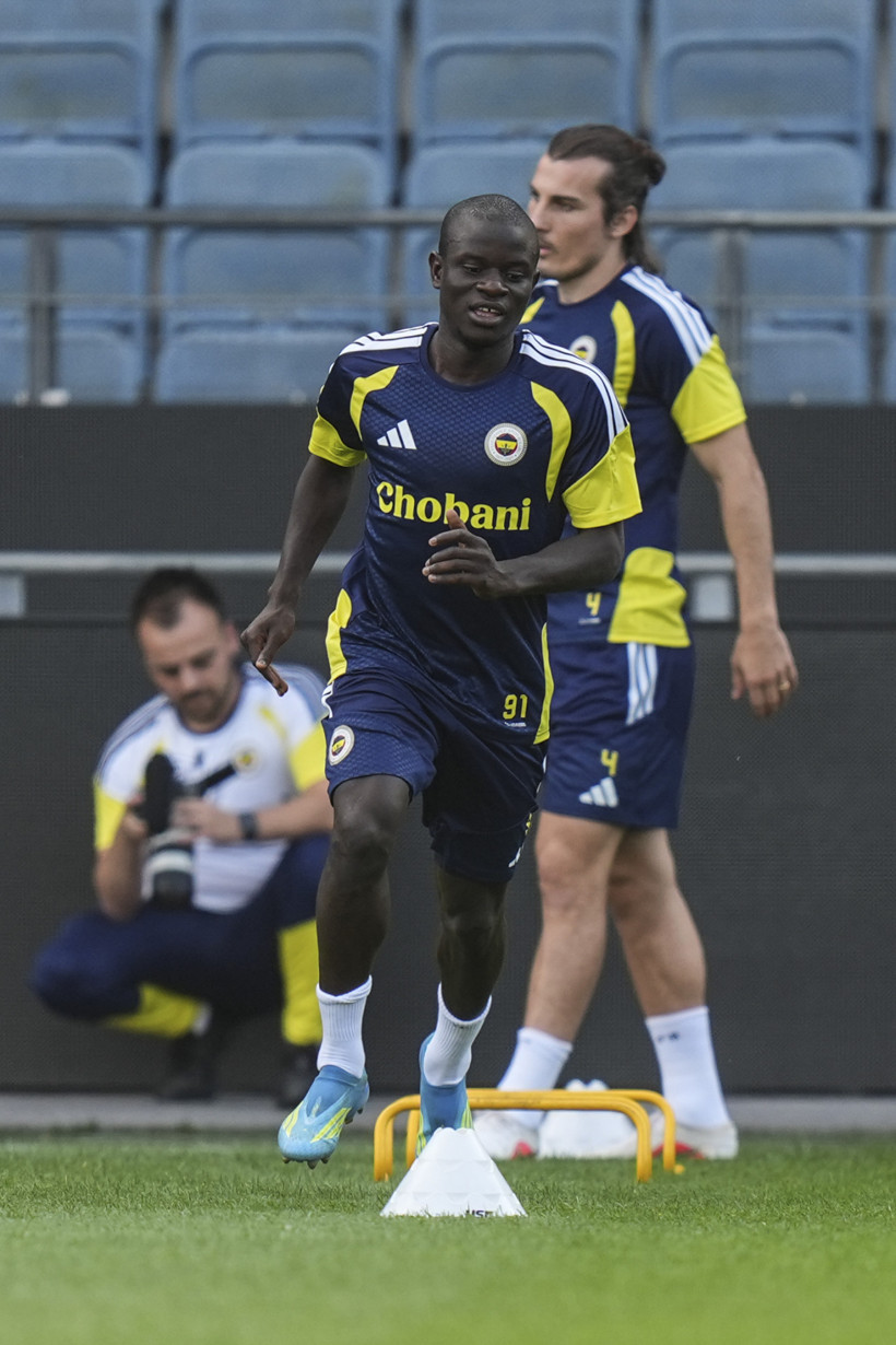 Şampiyonlar Ligi yolunda kritik viraj! Fenerbahçe, Sturm Graz'a konuk oluyor: Tur heyecanı tv100'de