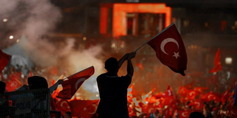 İletişim Başkanı Duran açıkladı! 15 Temmuz ruhu 10 yıl sonra her yerde: Slogan belli oldu! - Resim : 7