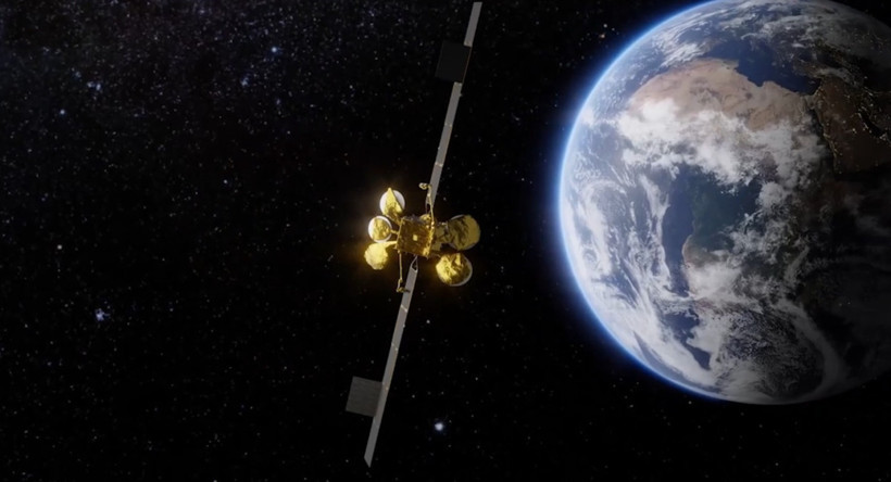 Uraloğlu duyurdu: Türksat 5A'dan kesintisiz başarı! 5 yılda 1826 kez Dünya’nın etrafında döndü