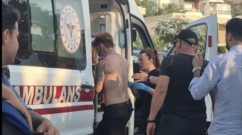 Markette dehşeti yaşattılar! Bodrum'da kanlı kavga: Dizi seti çalışanı bıçaklandı - Resim : 2
