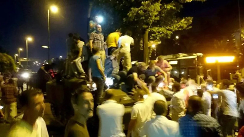 15 Temmuz'un 10. yılı: Liderlerden birlik ve beraberlik vurgusu - Resim : 3