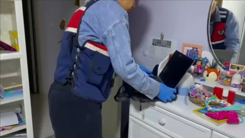 Bakan G&uuml;rlek duyurdu! 17,9 milyar TL'lik para trafiğine operasyon: O para kuruluşuna soruşturma - Resim : 4