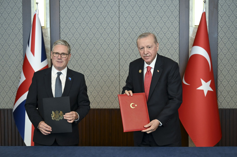 NATO Zirvesi'nde kritik anlaşma: Türkiye ve Birleşik Krallık savunma gücünü birleştiriyor
