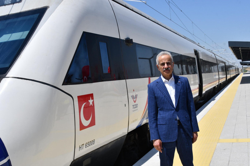 Türkiye’nin Avrupa kapısında tarihi adım! Bakan Uraloğlu duyurdu: 4 saatlik Yol 1,5 saate düşecek! - Resim : 3