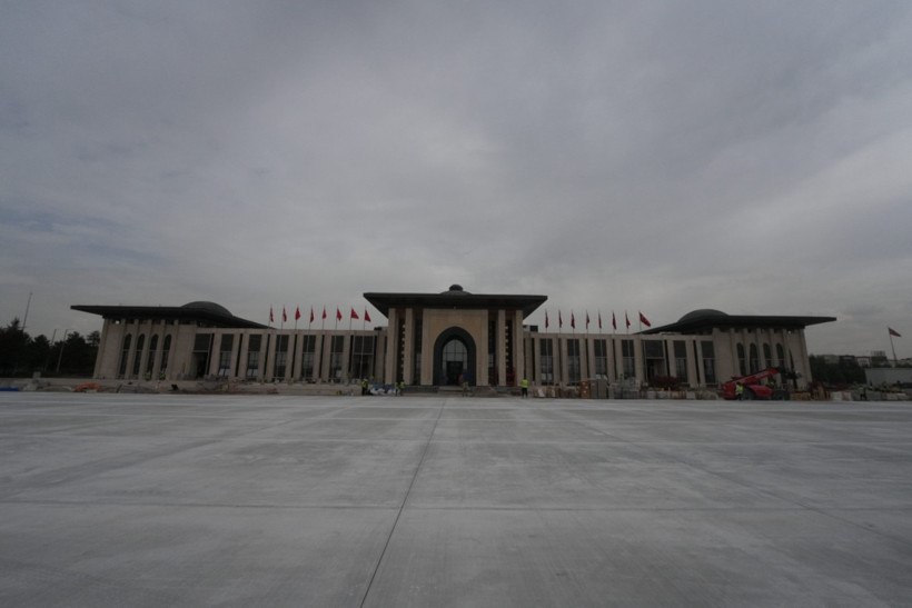 Bakan Uraloğlu tarihi duyurdu! Pisti 3 bin metreye çıkarıldı: Ankara Havalimanı pazartesi günü hizmete açılacak