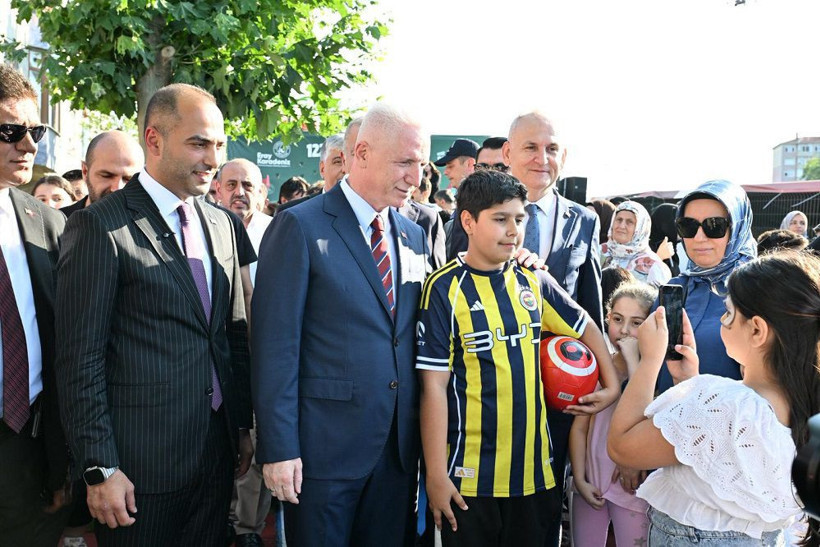 Gaziosmanpaşa'ya 5 dönümlük yeni yaşam alanı! Dünya Kupası temalı park açıldı - Resim : 2