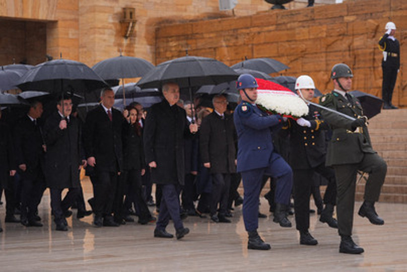 TBMM’nin açılışının 106’ncı yılı: Devlet erkanı Anıtkabir'i ziyaret etti - Resim : 2