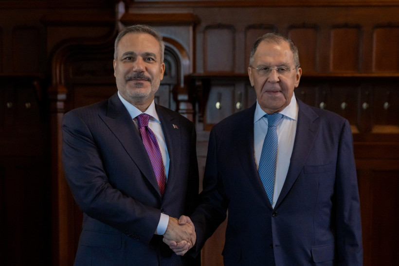 Bakan Fidan Lavrov ile görüştü! Fidan: ABD-İran mutabakatı kesintisiz uygulanmalı