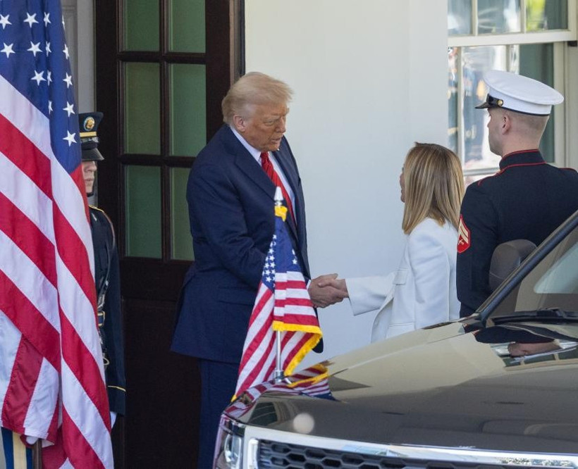 Trump'tan Meloni'yi kızdıracak paylaşım! 