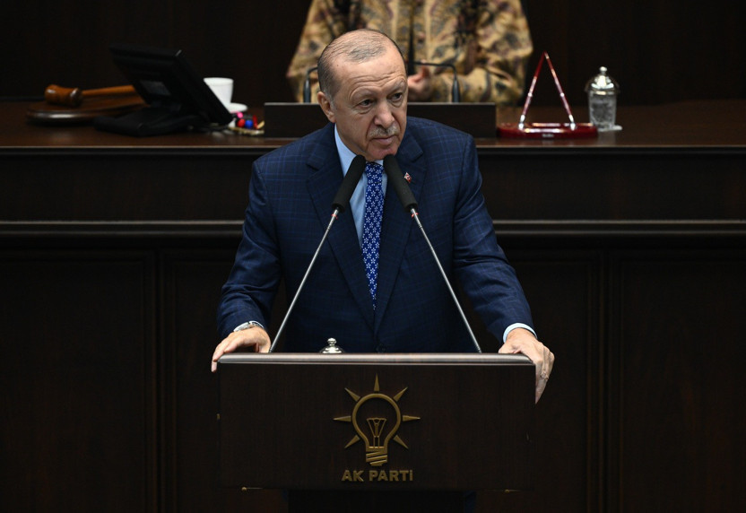 Cumhurbaşkanı Erdoğan, Özgür Özel'in o ifadelerine tepki çekti: “Hayırdır beyler, kiminle savaştasınız?”
